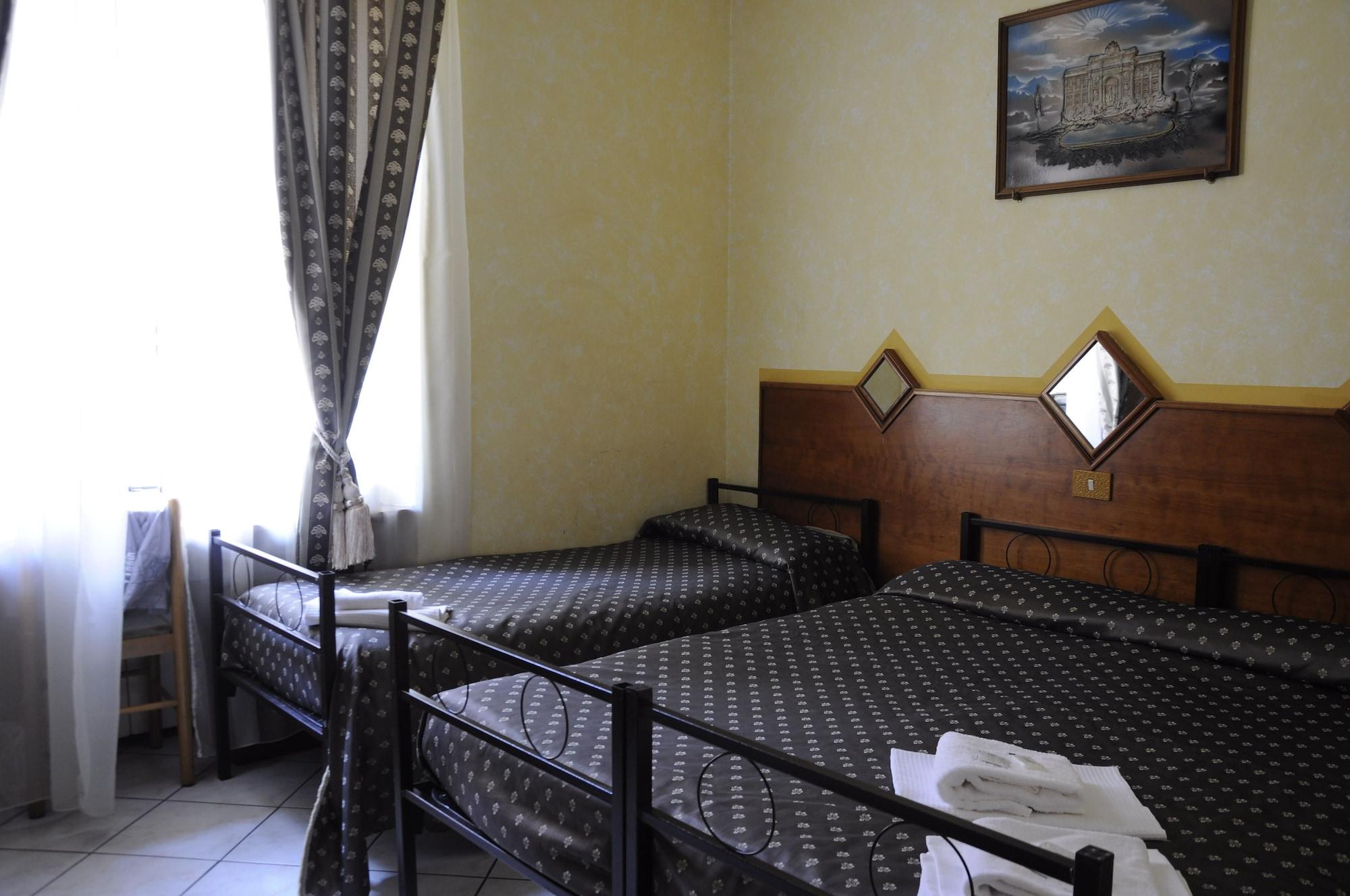 רומא Hotel Farini מראה חיצוני תמונה