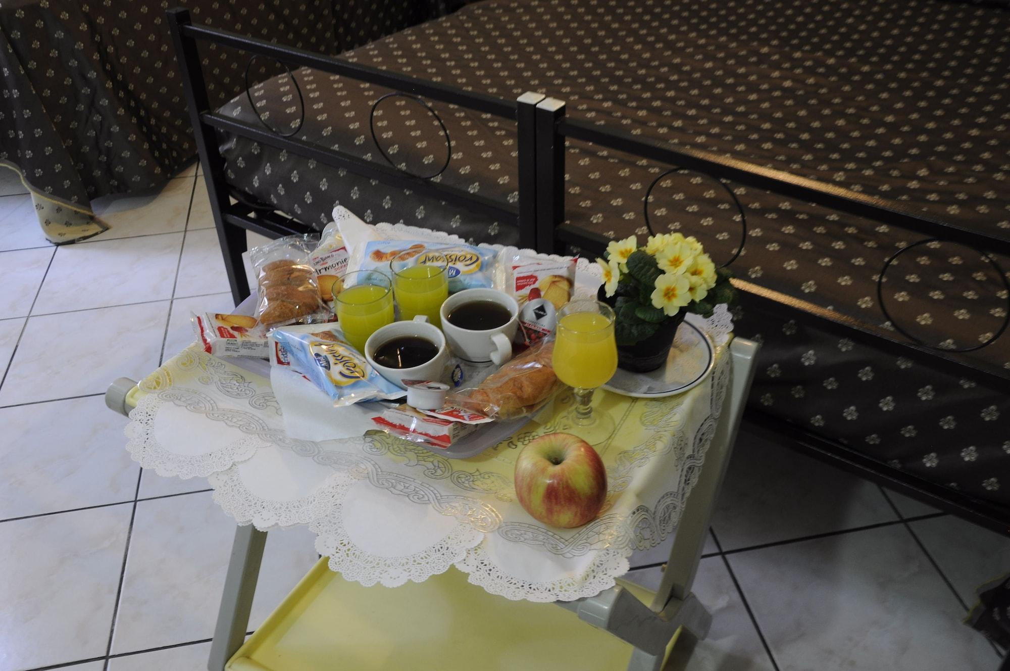 רומא Hotel Farini מראה חיצוני תמונה