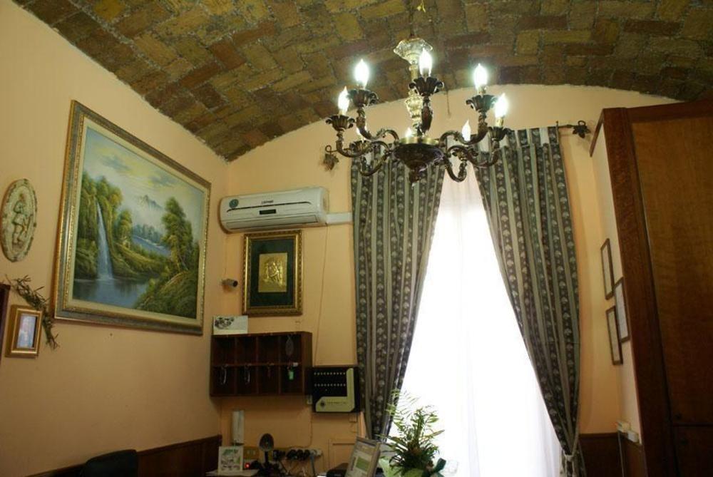 רומא Hotel Farini מראה חיצוני תמונה