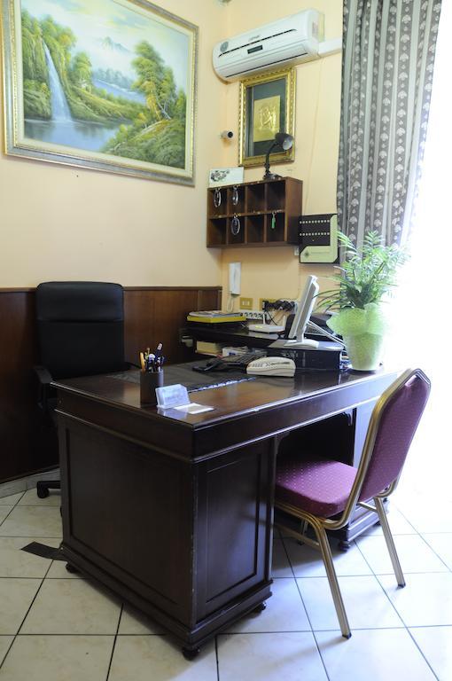 רומא Hotel Farini מראה חיצוני תמונה